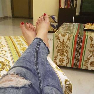 Nisreen Tafish | Actress feet photo 11